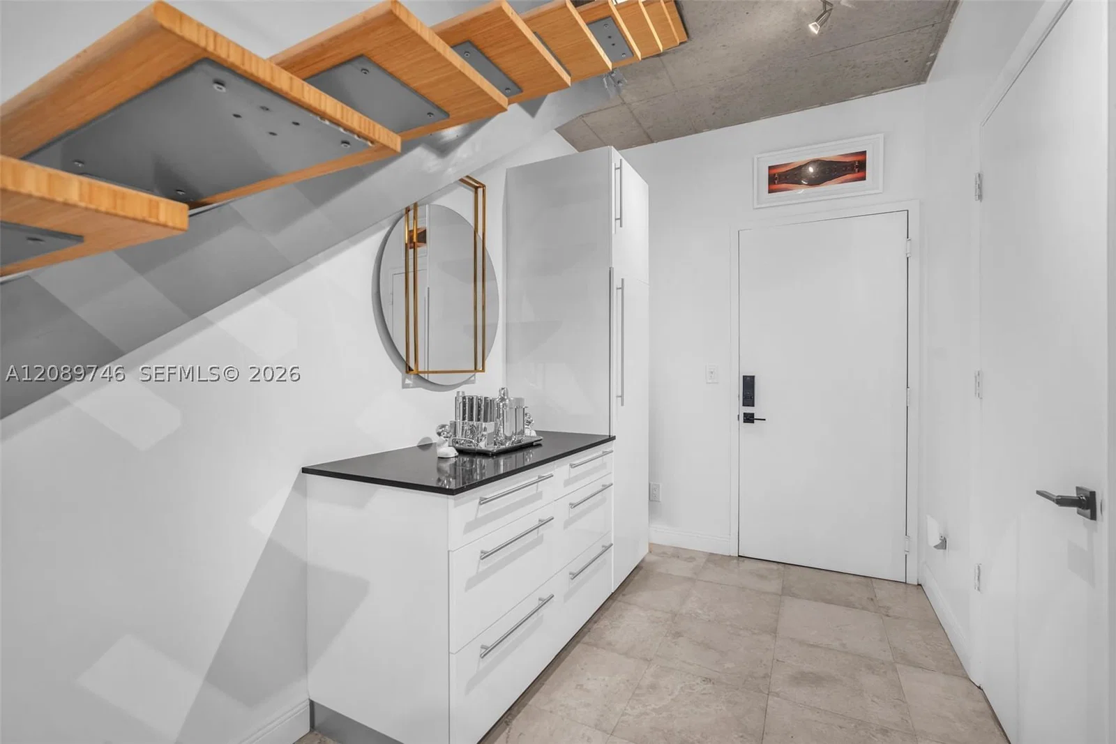 2+1 Condo — 690 1st Ct #2319, Miami, FL 33130