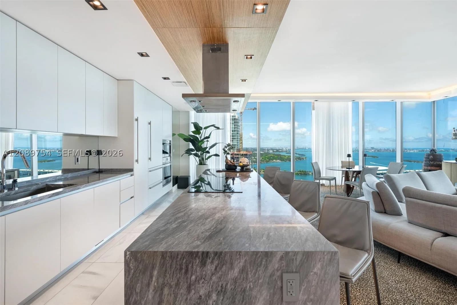 3-bedroom Condo — 700 26th Ter #3901, Miami, FL 33137