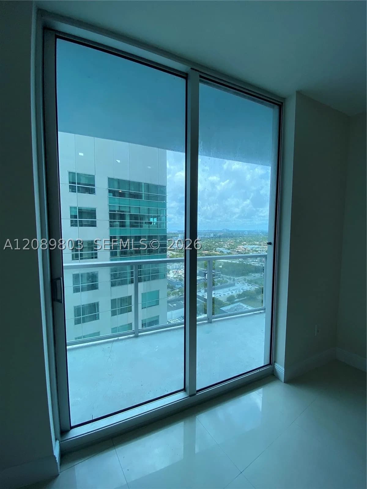 1+1 Condo — 185 7 ST #2610, Miami, FL 33130