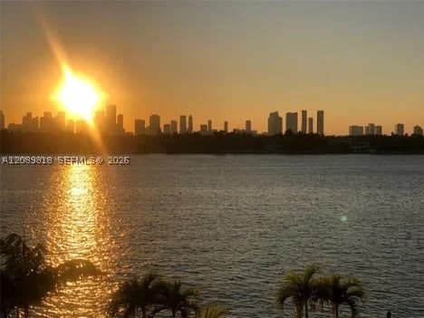 Daire — 800 West Ave #242, Miami Beach, FL 33139