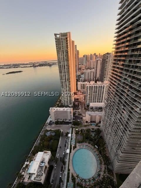 2+1 Condo — 650 32nd St #4406, Miami, FL 33137