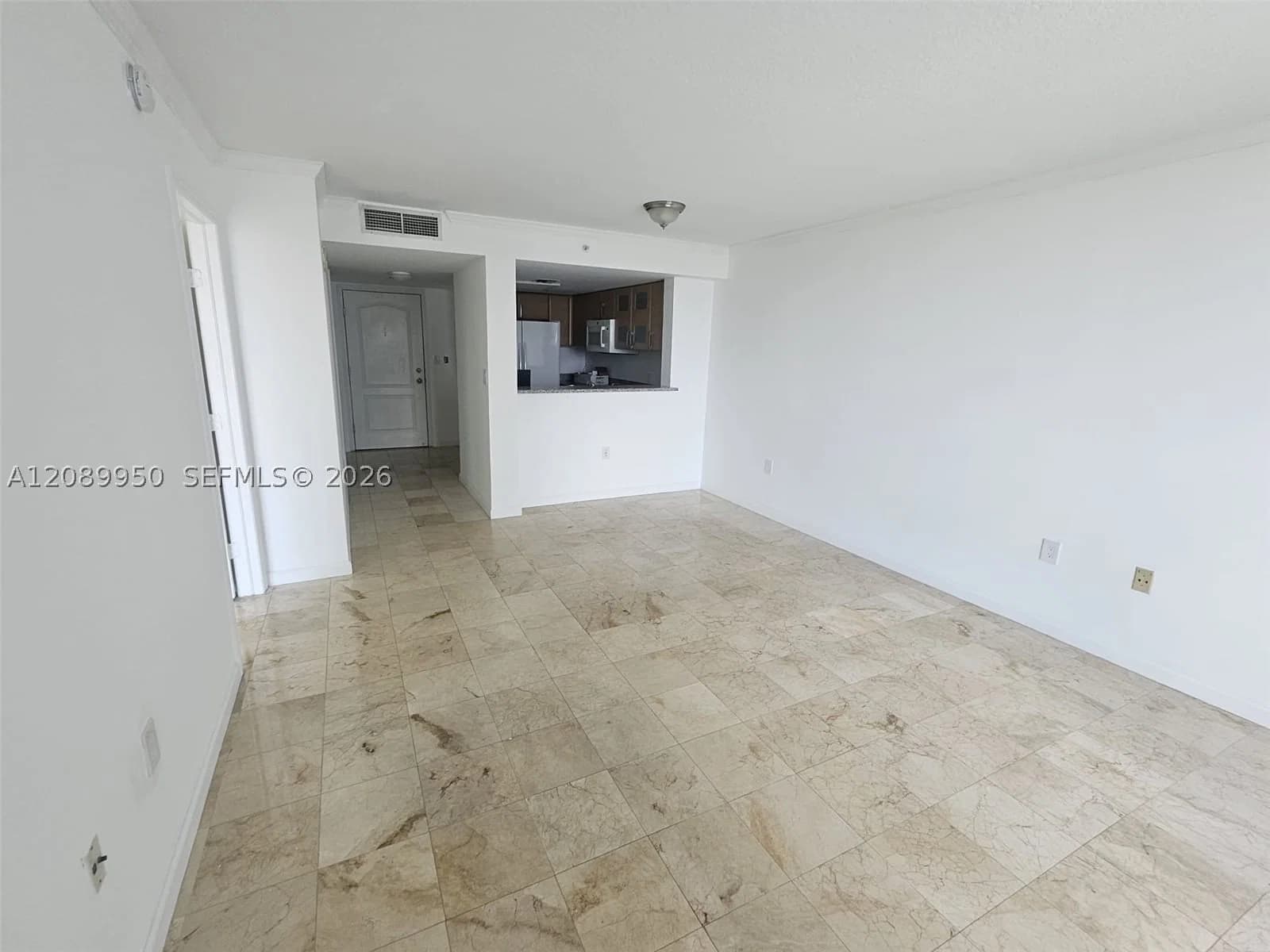 1+1 Condo — 2101 Brickell Ave #2111, Miami, FL 33129