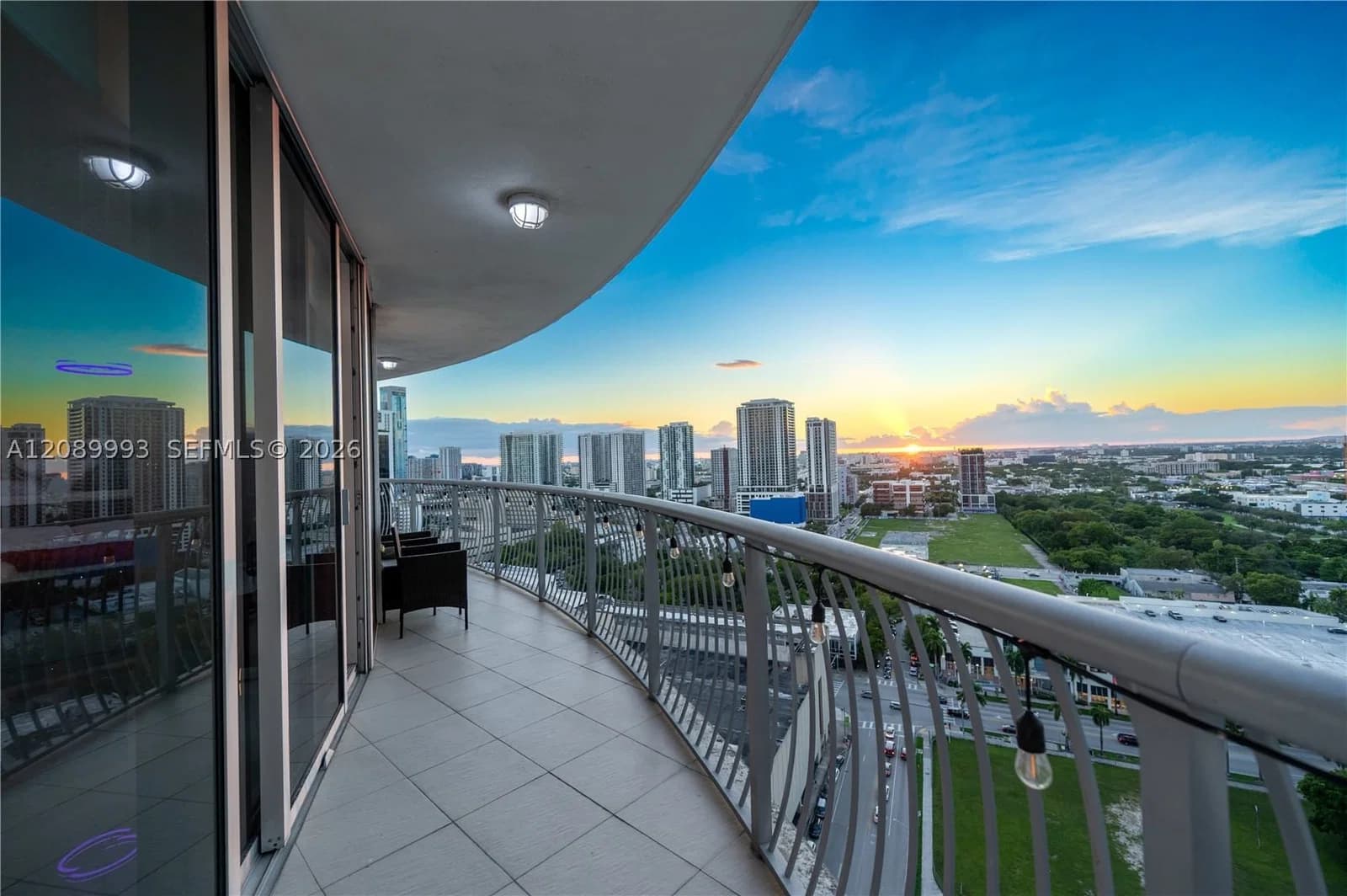 2+1 Condo — 1750 Bayshore Dr #2615, Miami, FL 33132