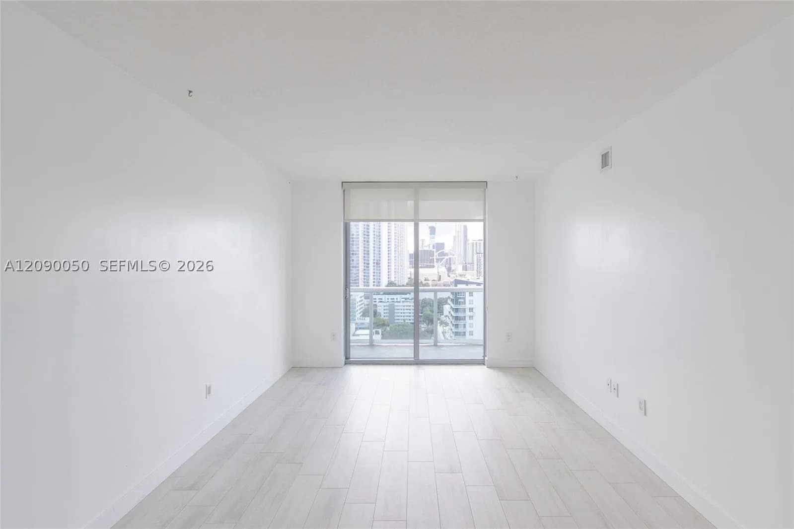 1-bedroom Condo — 333 24th St #1811, Miami, FL 33137