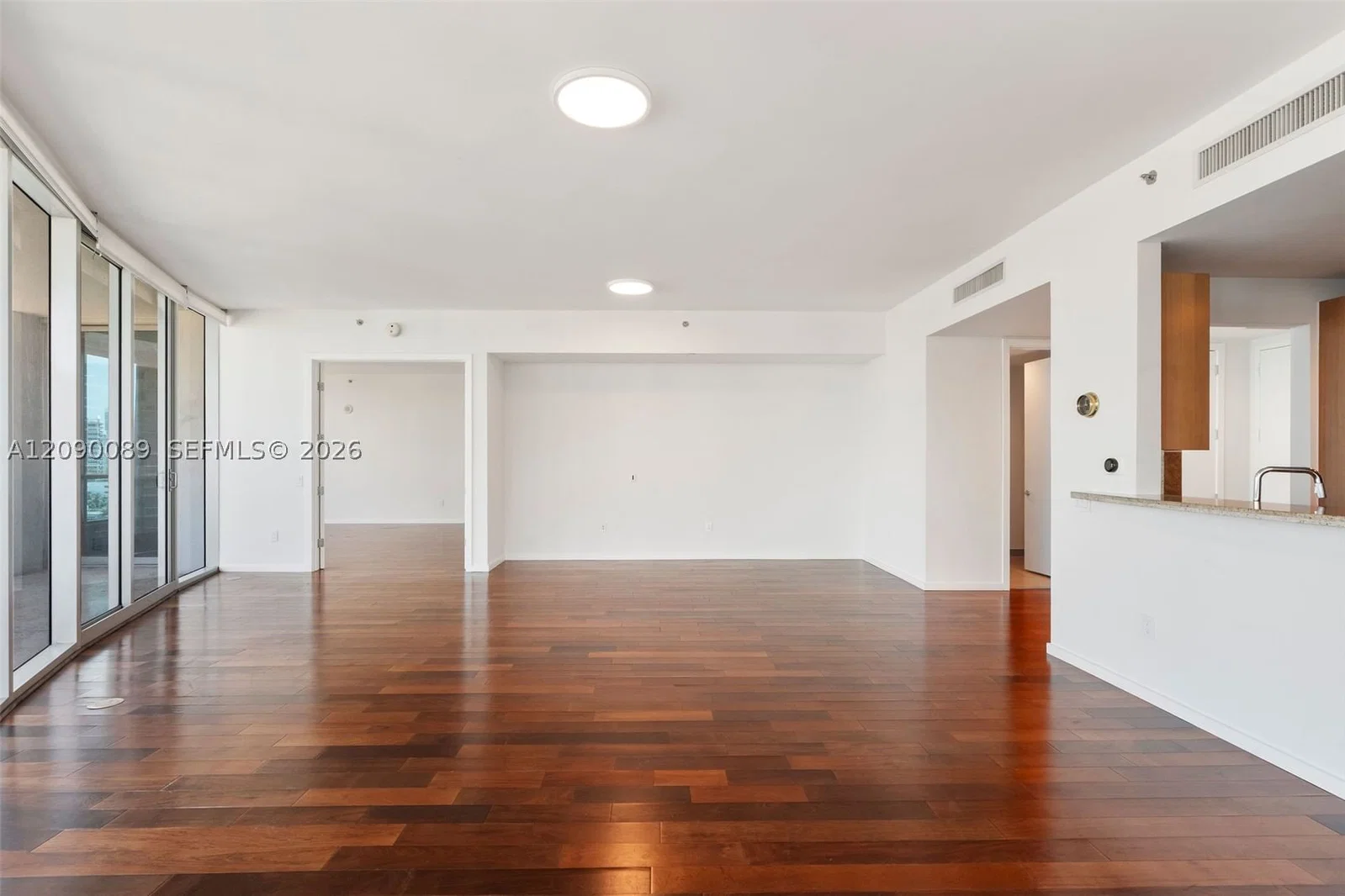 2-bedroom Condo — 5959 Collins Ave #1101, Miami Beach, FL 33140