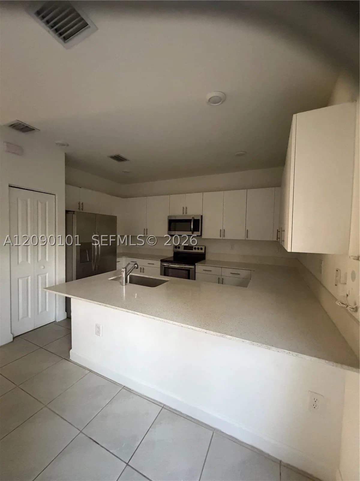 3+1 Villa — Cutler Bay, FL 33190