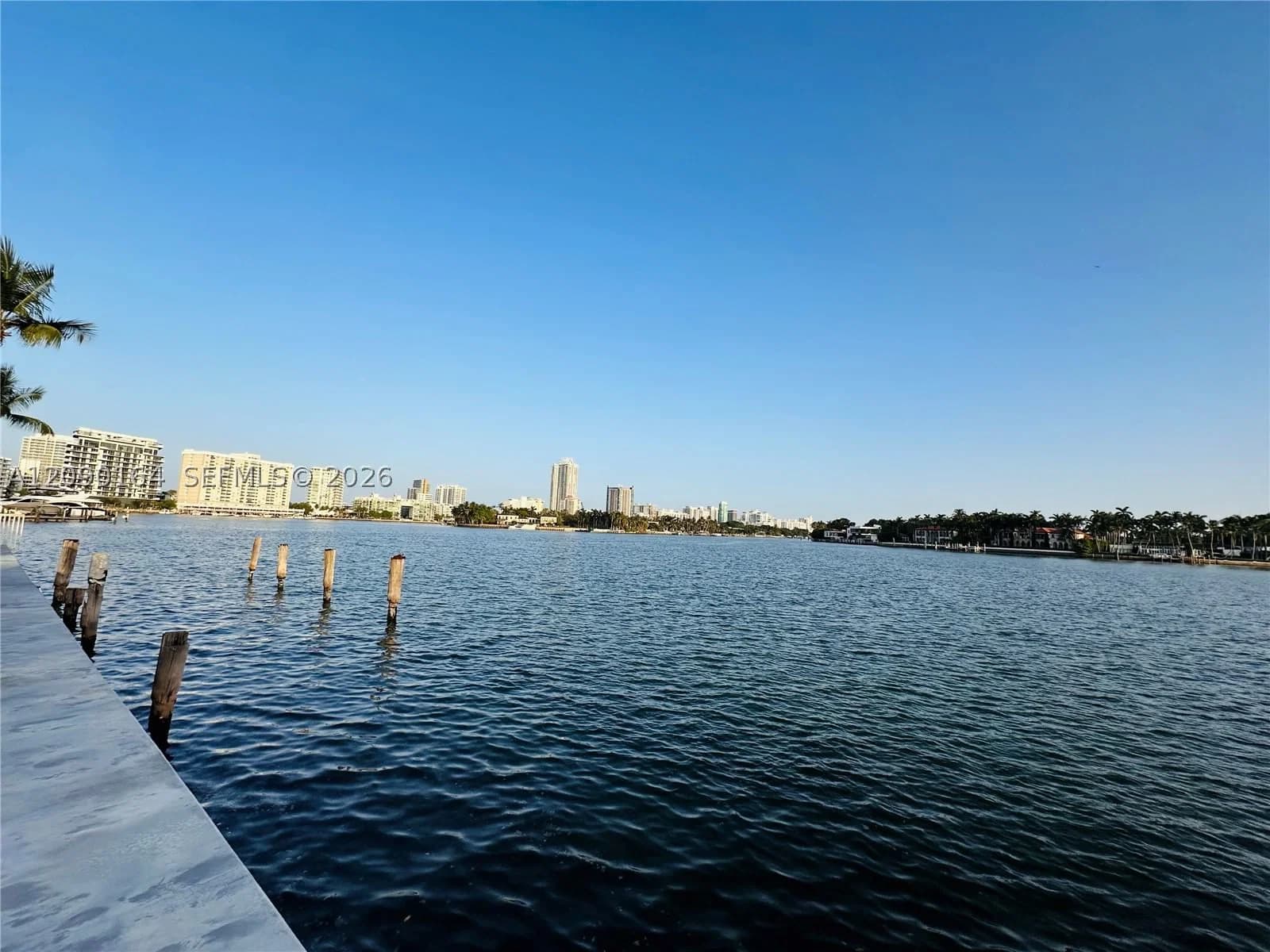 2-bedroom Apartment — 946 Bay Dr #7, Miami Beach, FL 33141