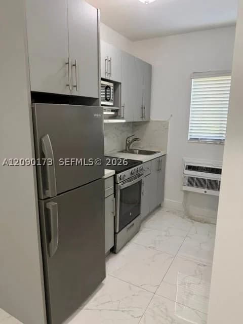 1+1 Daire — 625 5th Ave #8, Miami, FL 33130
