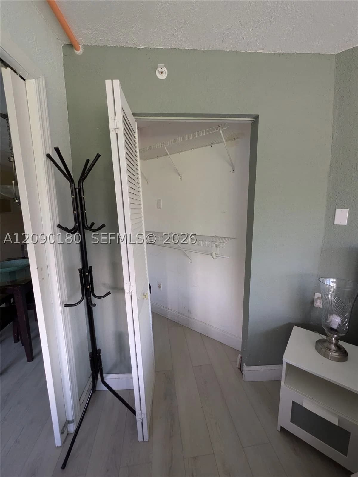 1-bedroom Condo — 1881 Washington Ave #3G, Miami Beach, FL 33139
