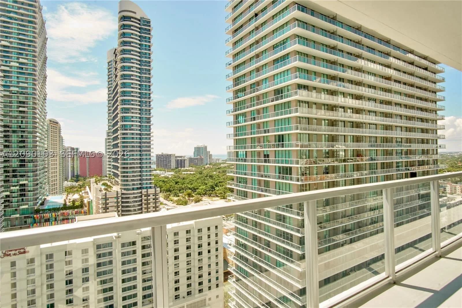2-bedroom Condo — 1111 1st Ave #2619-N, Miami, FL 33130