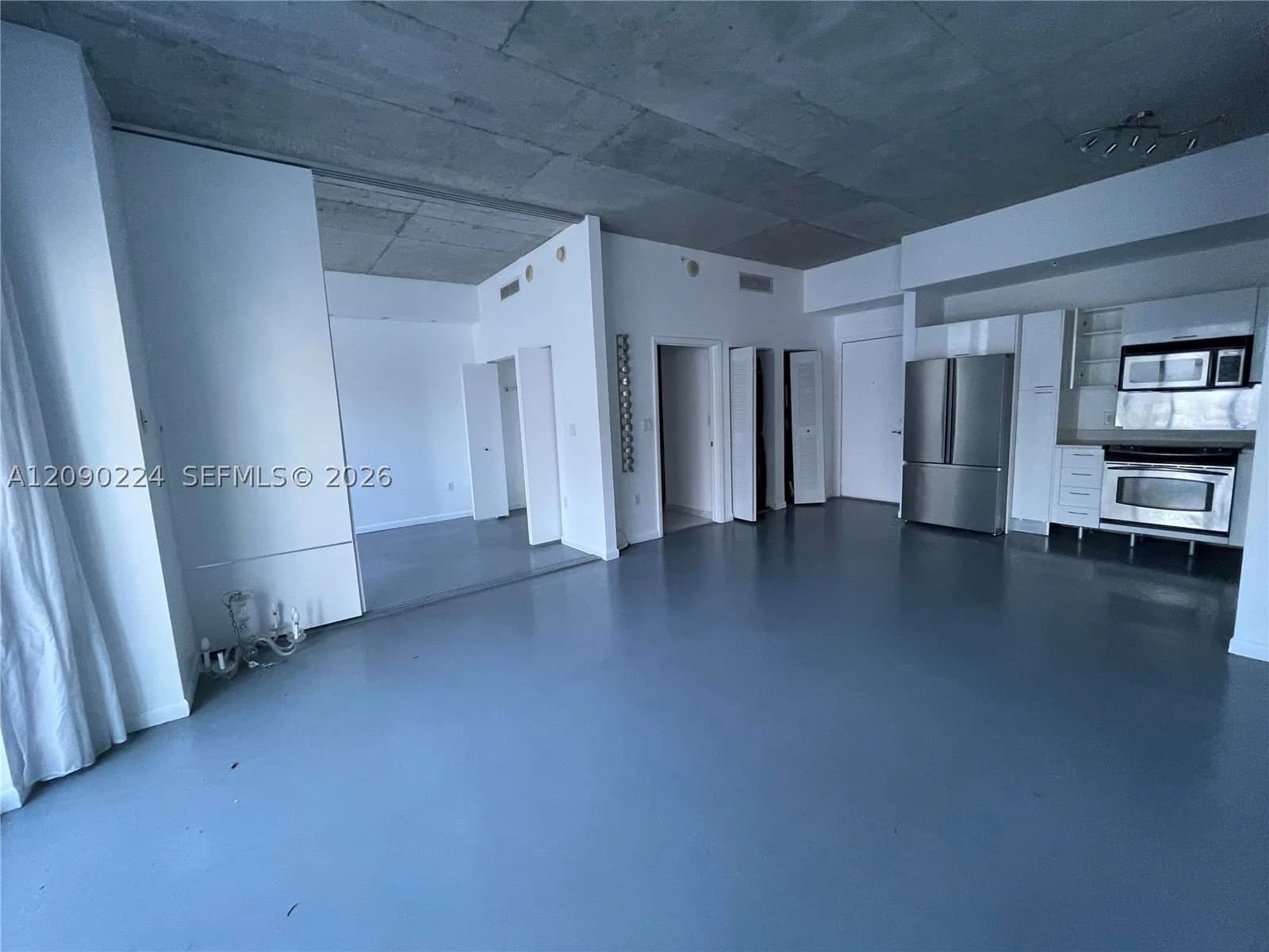 2-bedroom Condo — 133 2nd Ave #1406, Miami, FL 33132
