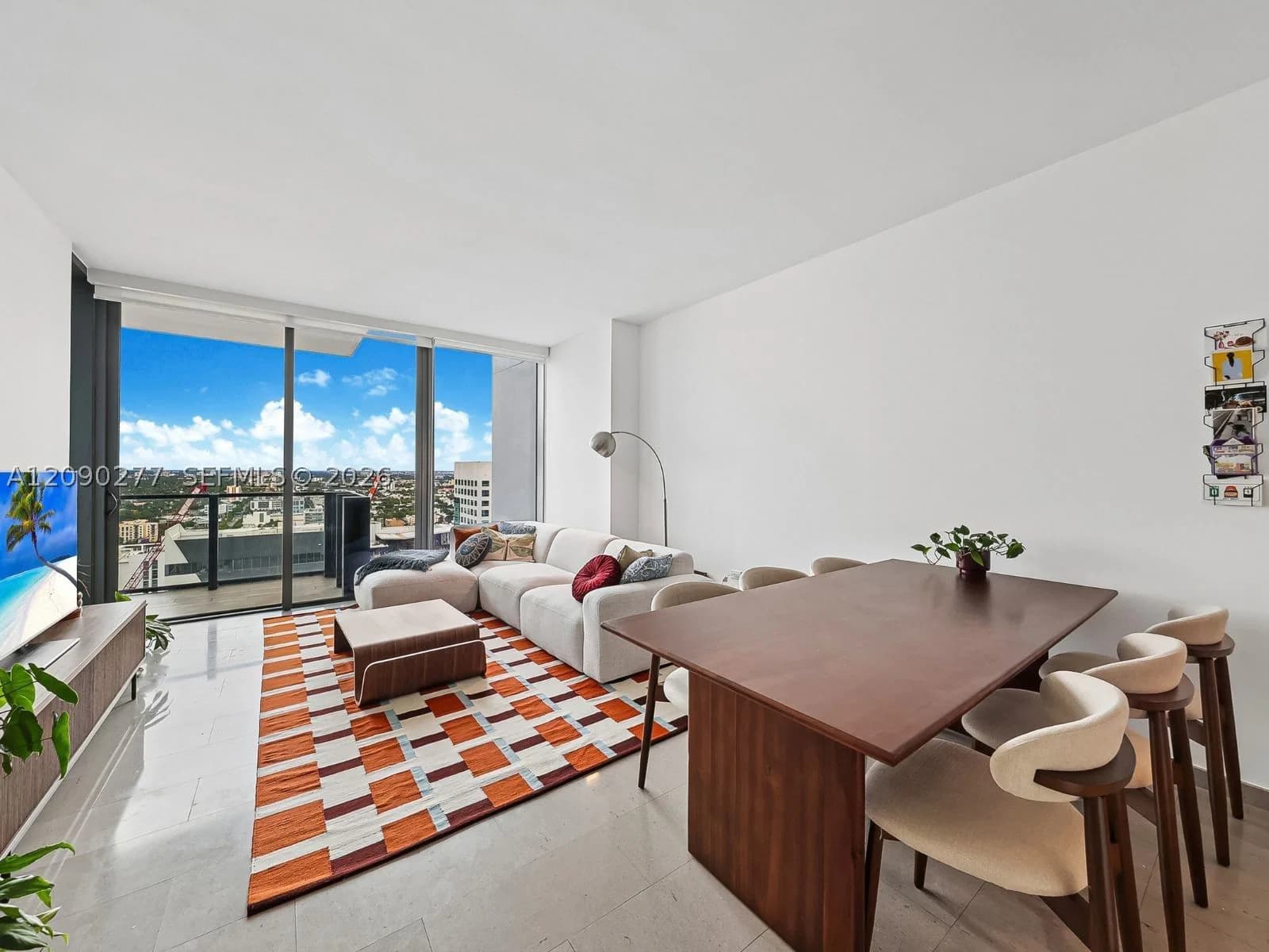 1-bedroom Condo — 88 7th St #2506, Miami, FL 33130
