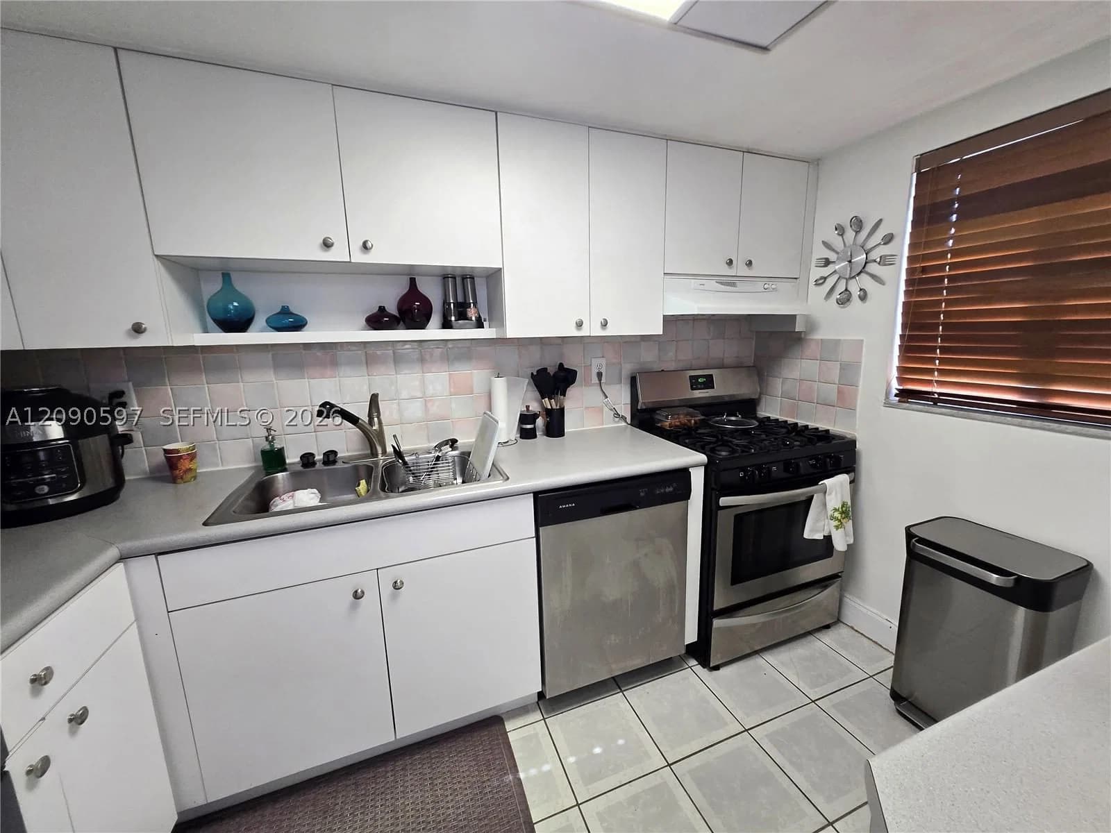 3+1 Townhouse — 6702 SW 113 CT, Miami, FL 33173