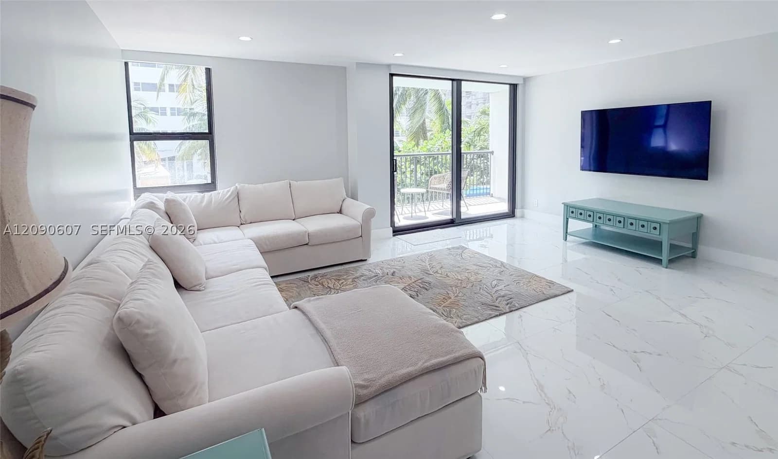 2+1 Condo — 1800 Collins Ave #3B, Miami Beach, FL 33139
