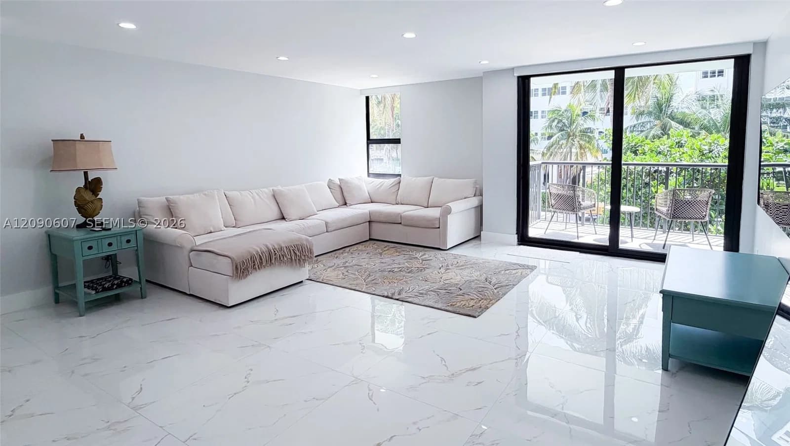 2+1 Condo — 1800 Collins Ave #3B, Miami Beach, FL 33139