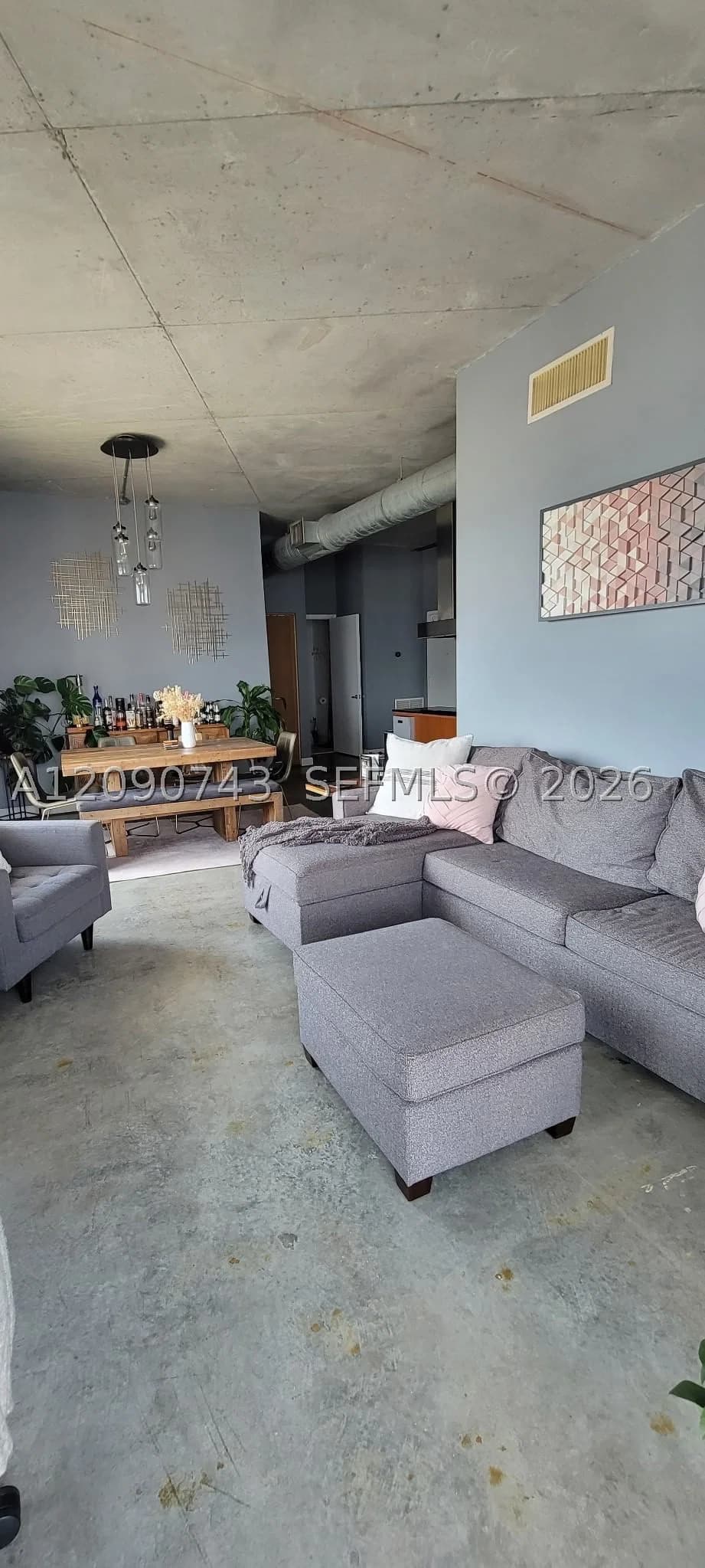 2-bedroom Condo — 10 South River Dr #1703, Miami, FL 33130