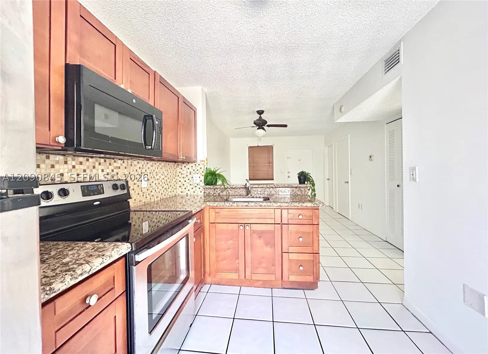 2-bedroom Condo — 2575 27th Ave #509, Miami, FL 33133