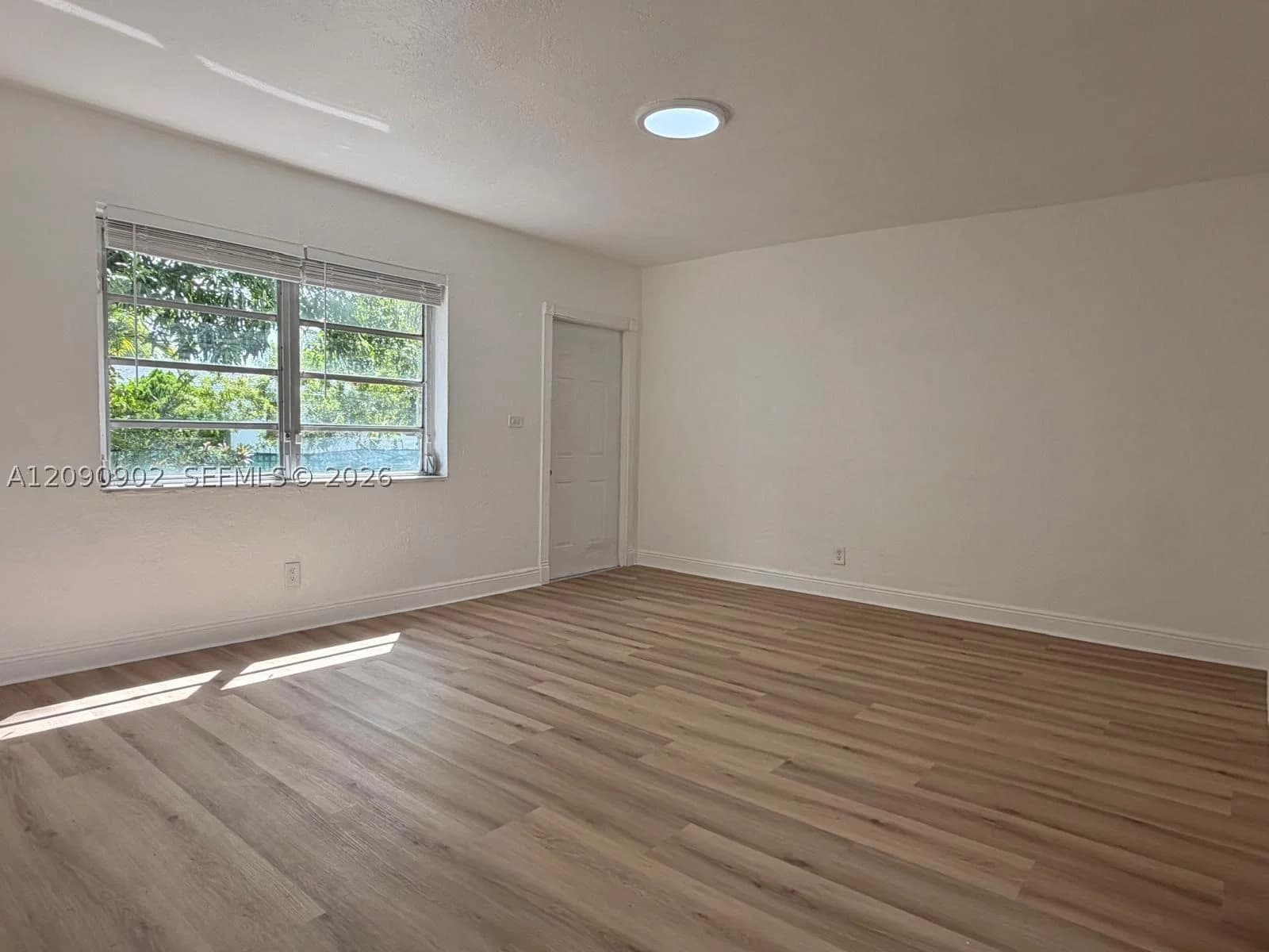 2-bedroom Property — 1252 58th St #1252, Miami, FL 33142