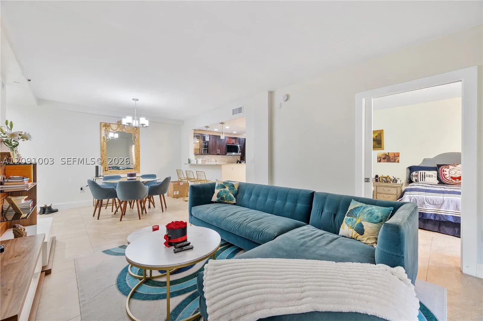 3-bedroom Condo — 323 Navarre Ave #101, Coral Gables, FL 33134