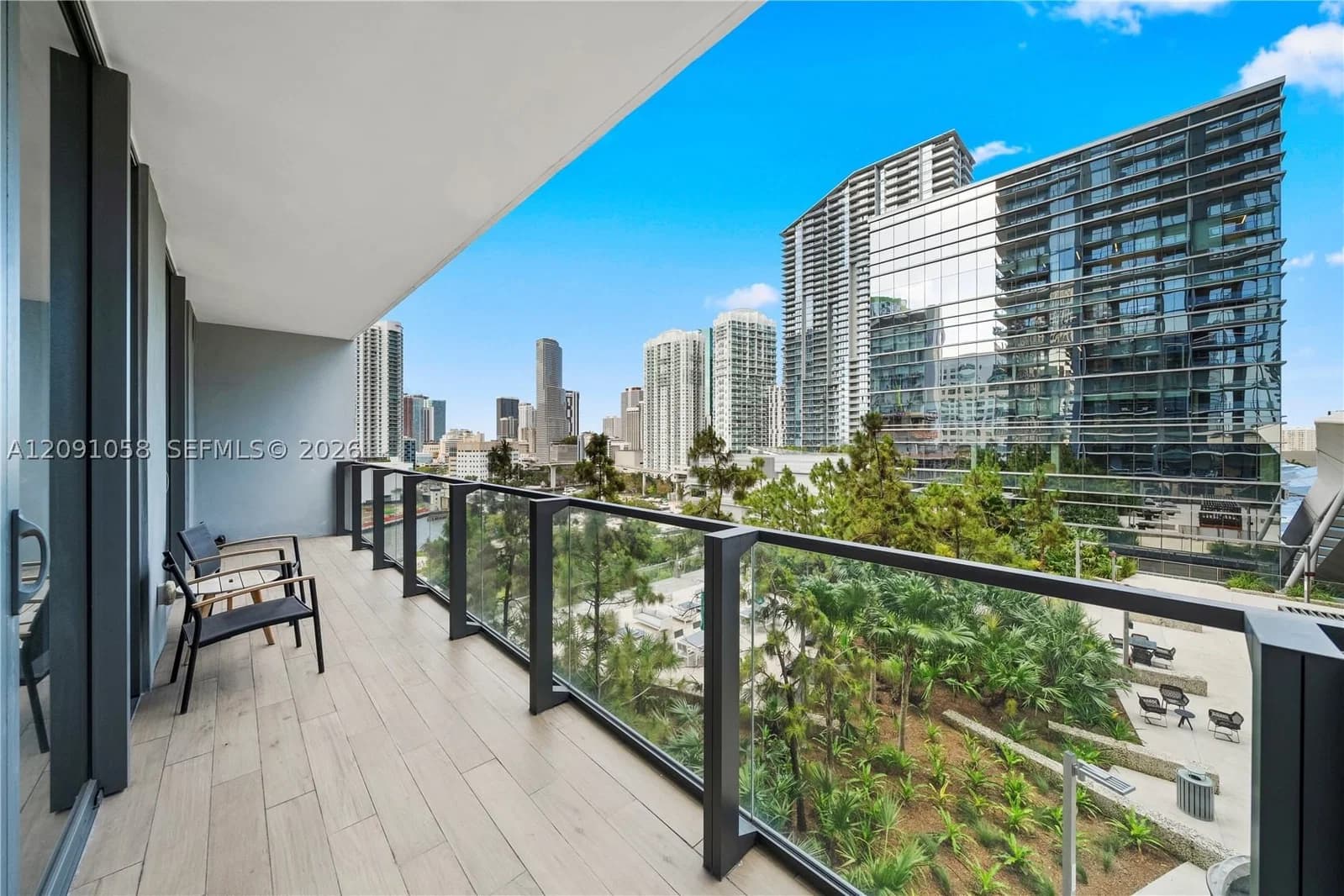 2+1 Condo — 88 7th St #809, Miami, FL 33130