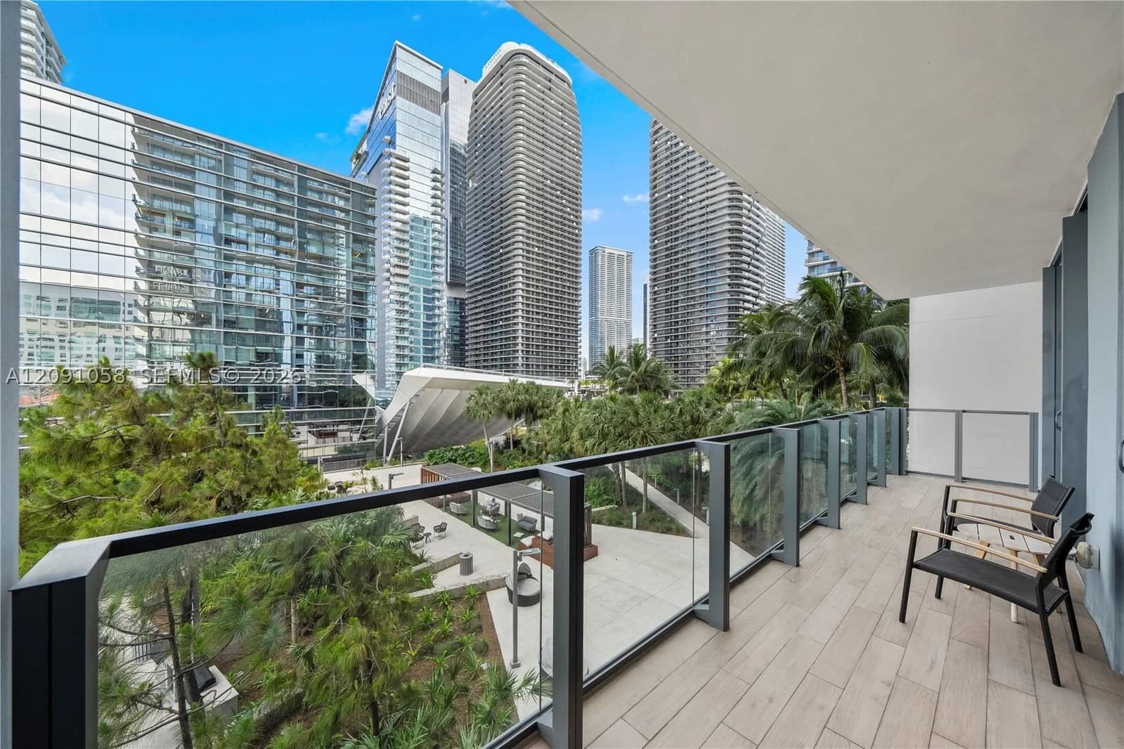 2+1 Condo — 88 7th St #809, Miami, FL 33130