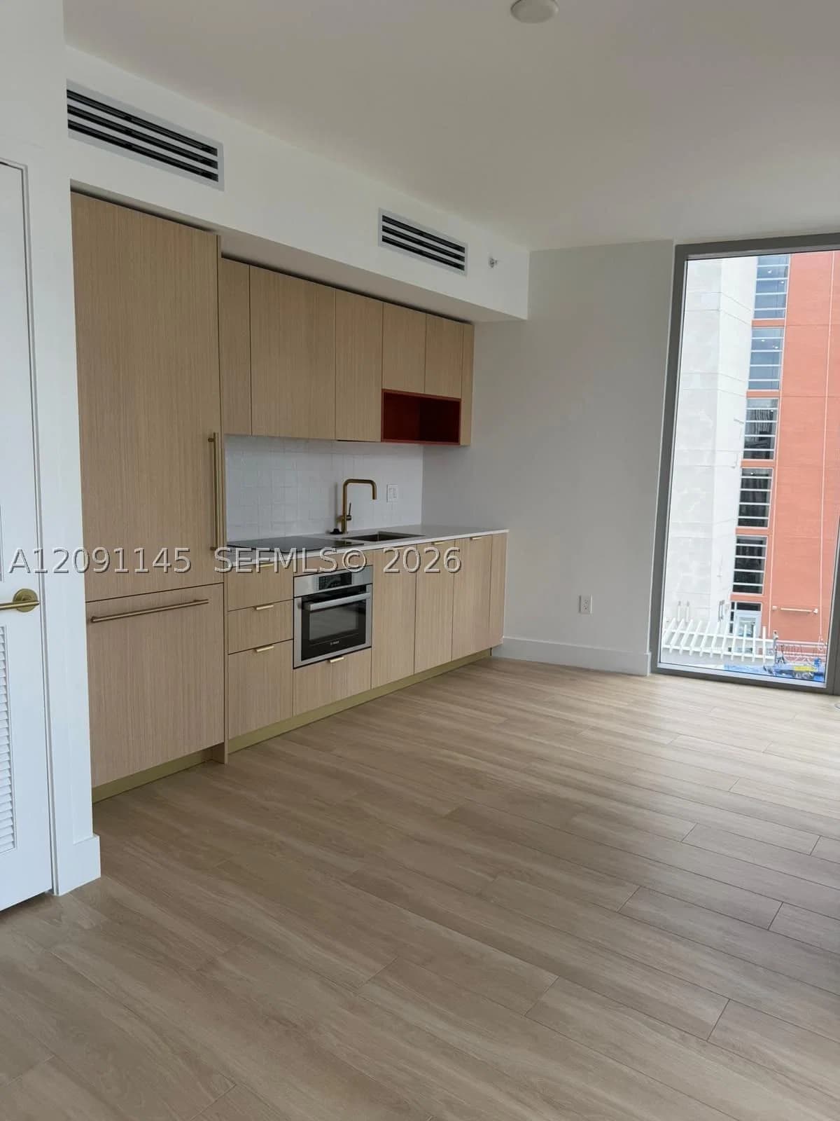 1-bedroom Condo — 90 32nd Street #812, Miami, FL 33127
