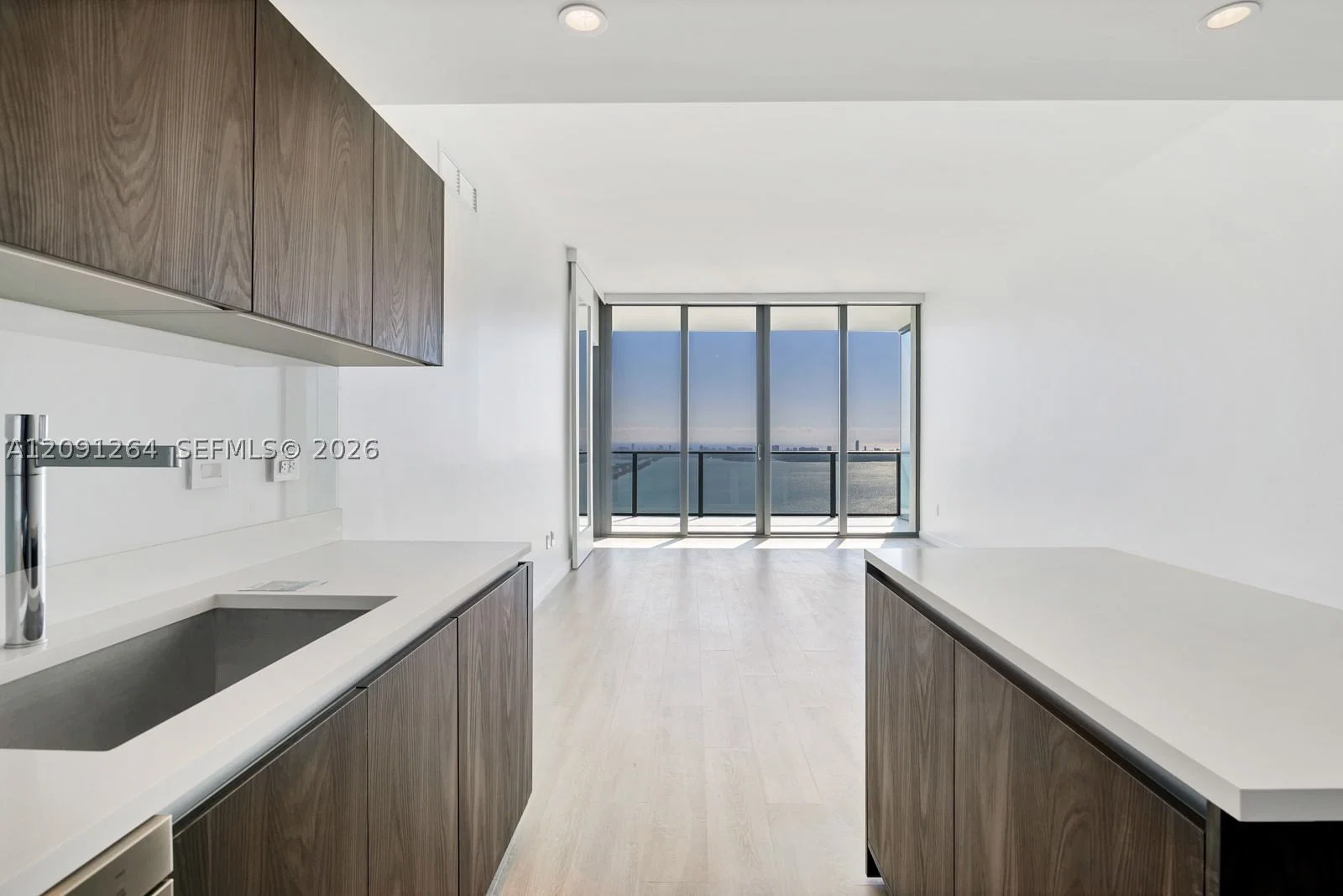 3-bedroom Condo — 3131 7th Ave #4803, Miami, FL 33137