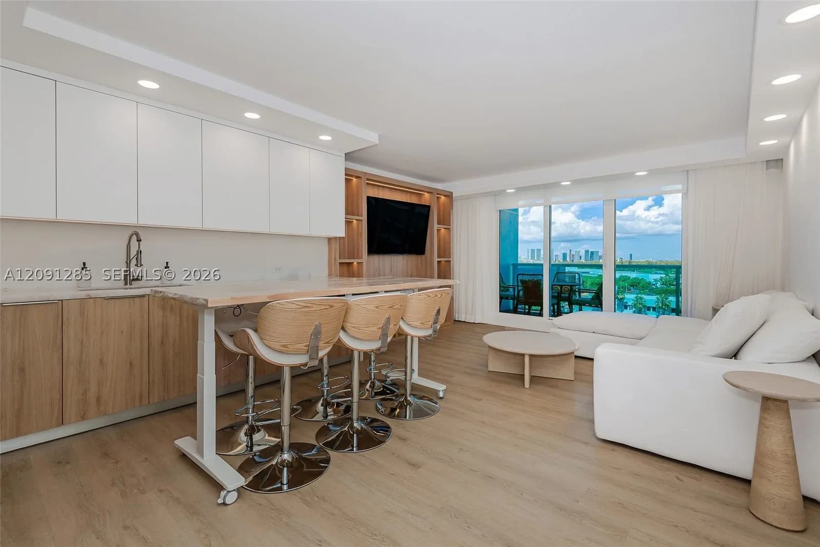 2+1 Condo — 2301 Collins Ave #834, Miami Beach, FL 33139