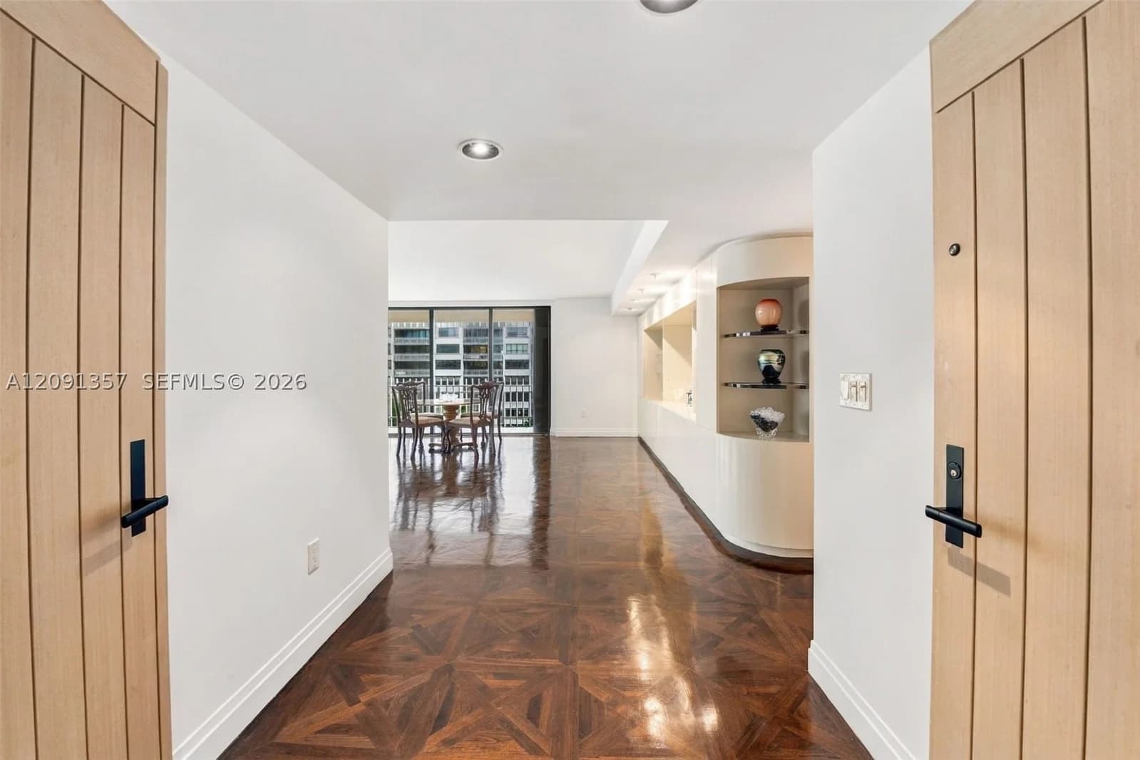 3-bedroom Condo — 2 Grove Isle Dr #B609, Miami, FL 33133