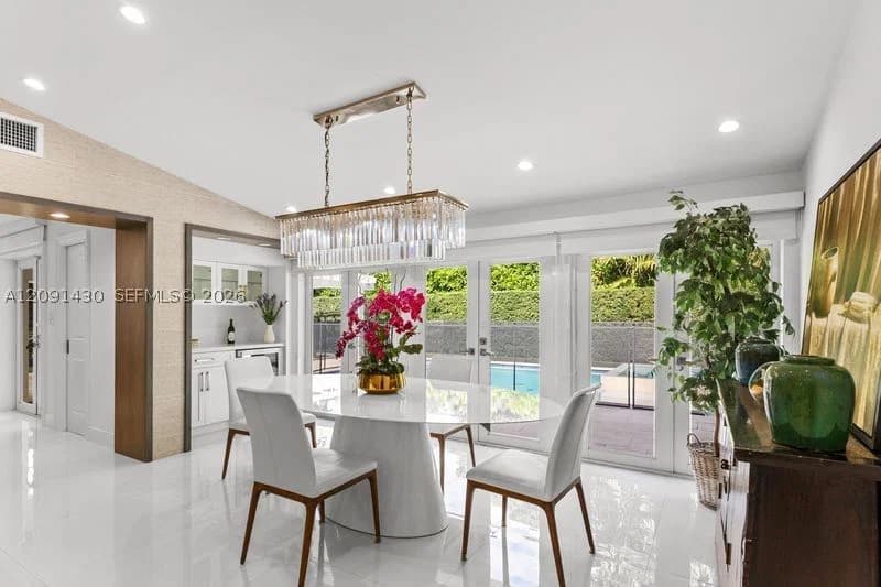3-bedroom Single-Family Home — 1021 Matanzas Ave, Coral Gables, FL 33146