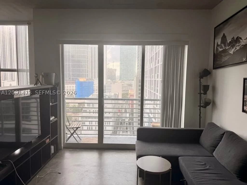 1-bedroom Condo — 133 2nd Ave #1605, Miami, FL 33132