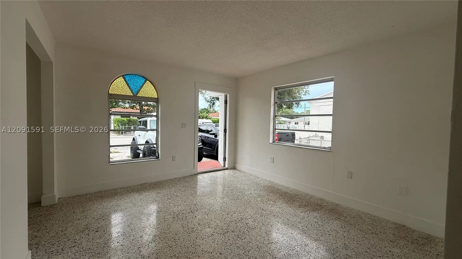2-bedroom Property — 3216 25th Ter #3216, Miami, FL 33133