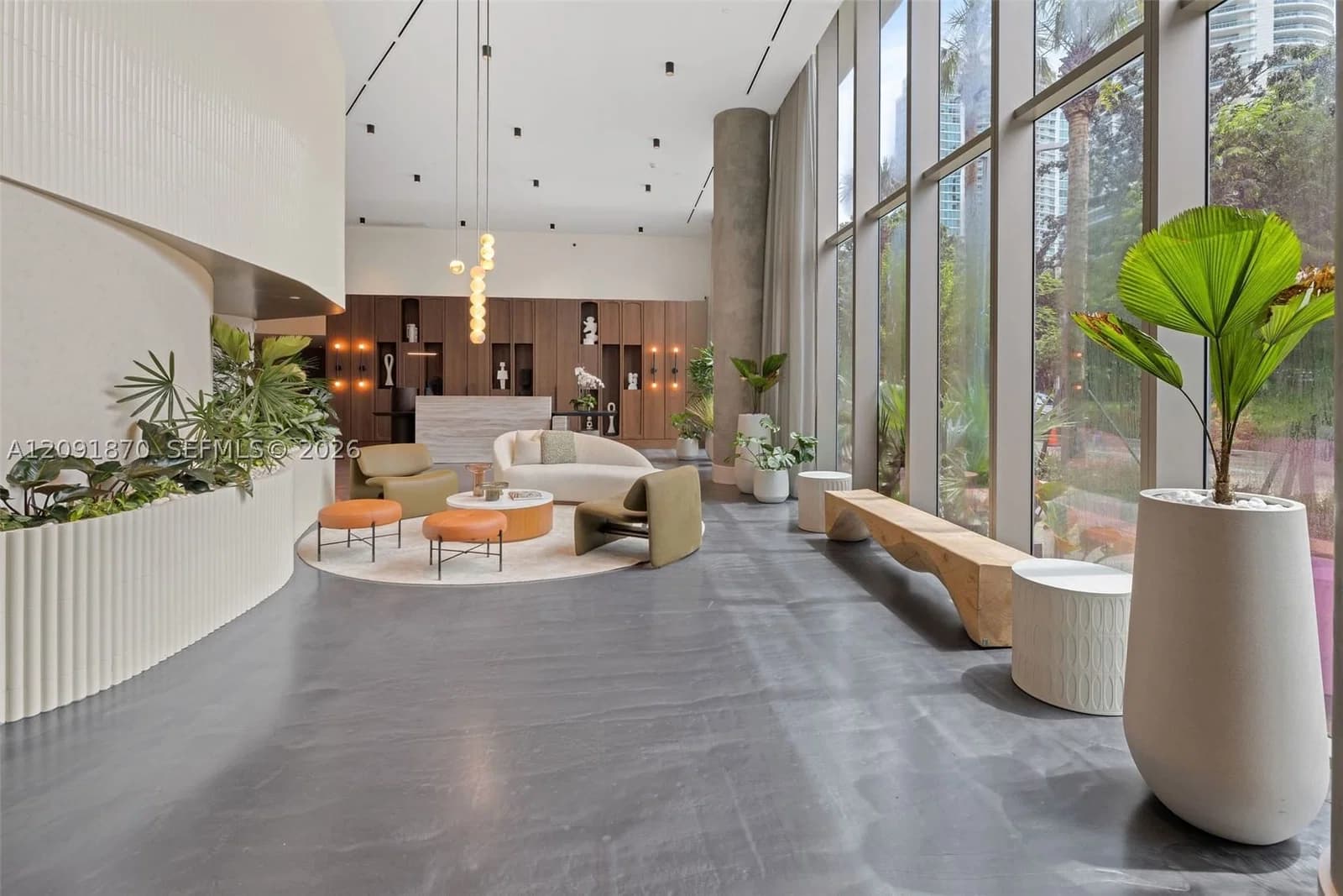 1-bedroom Condo — 2200 Brickell Ave #206, Miami, FL 33129