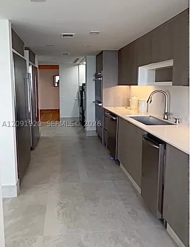 4-bedroom Condo — 3 Grove Isle Dr #C801-C802, Miami, FL 33133