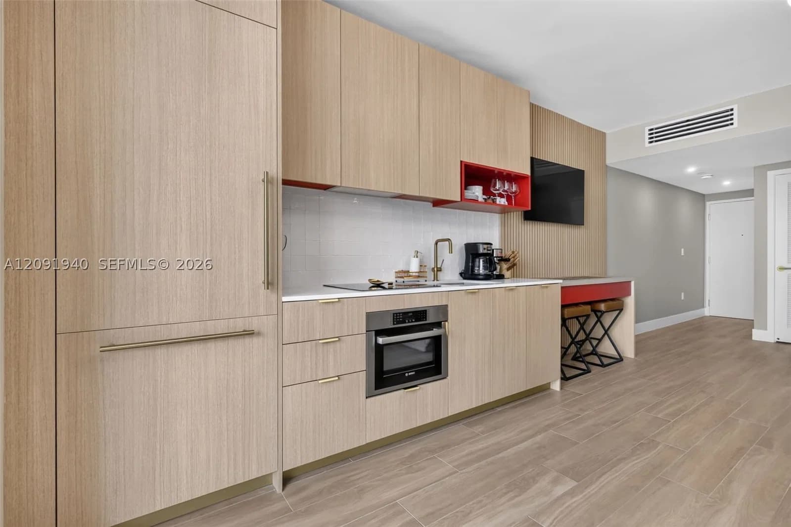 Apartment — 90 32nd st #921, Miami, FL 33137