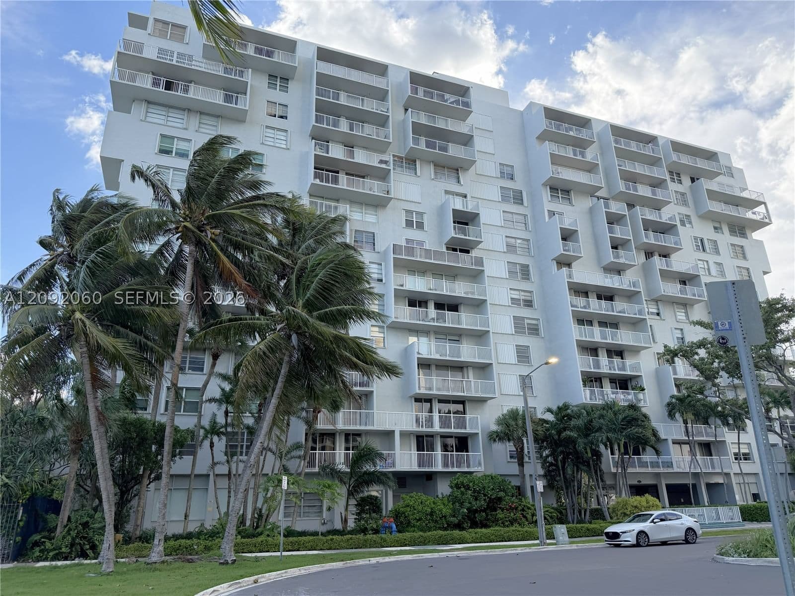 1-bedroom Condo — 150 25th Rd #6E, Miami, FL 33129