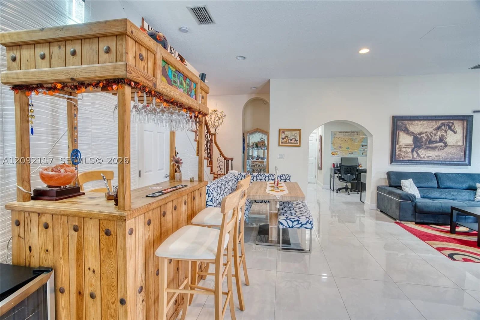 6+1 Müstakil ev — 279 Springfield Dr, West Palm Beach, FL 33415