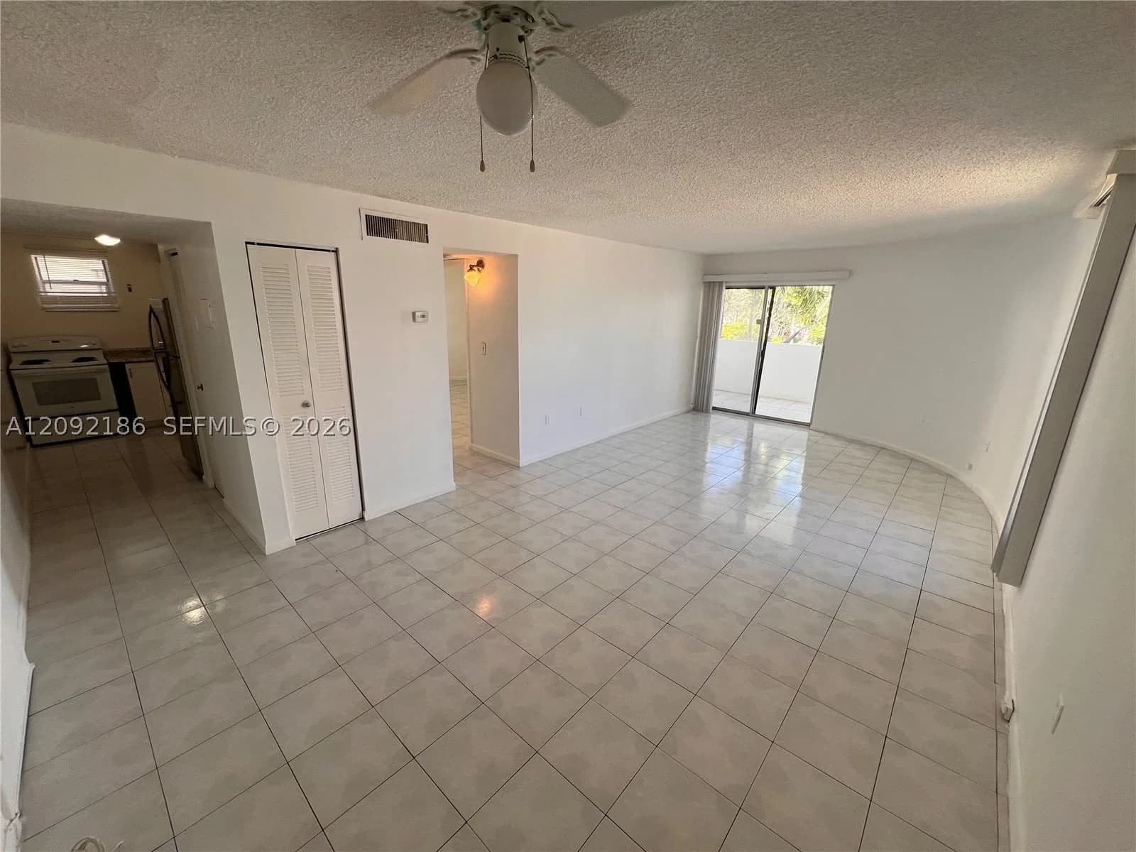 1+1 Condo — 2000 Biarritz Dr #407, Miami Beach, FL 33141