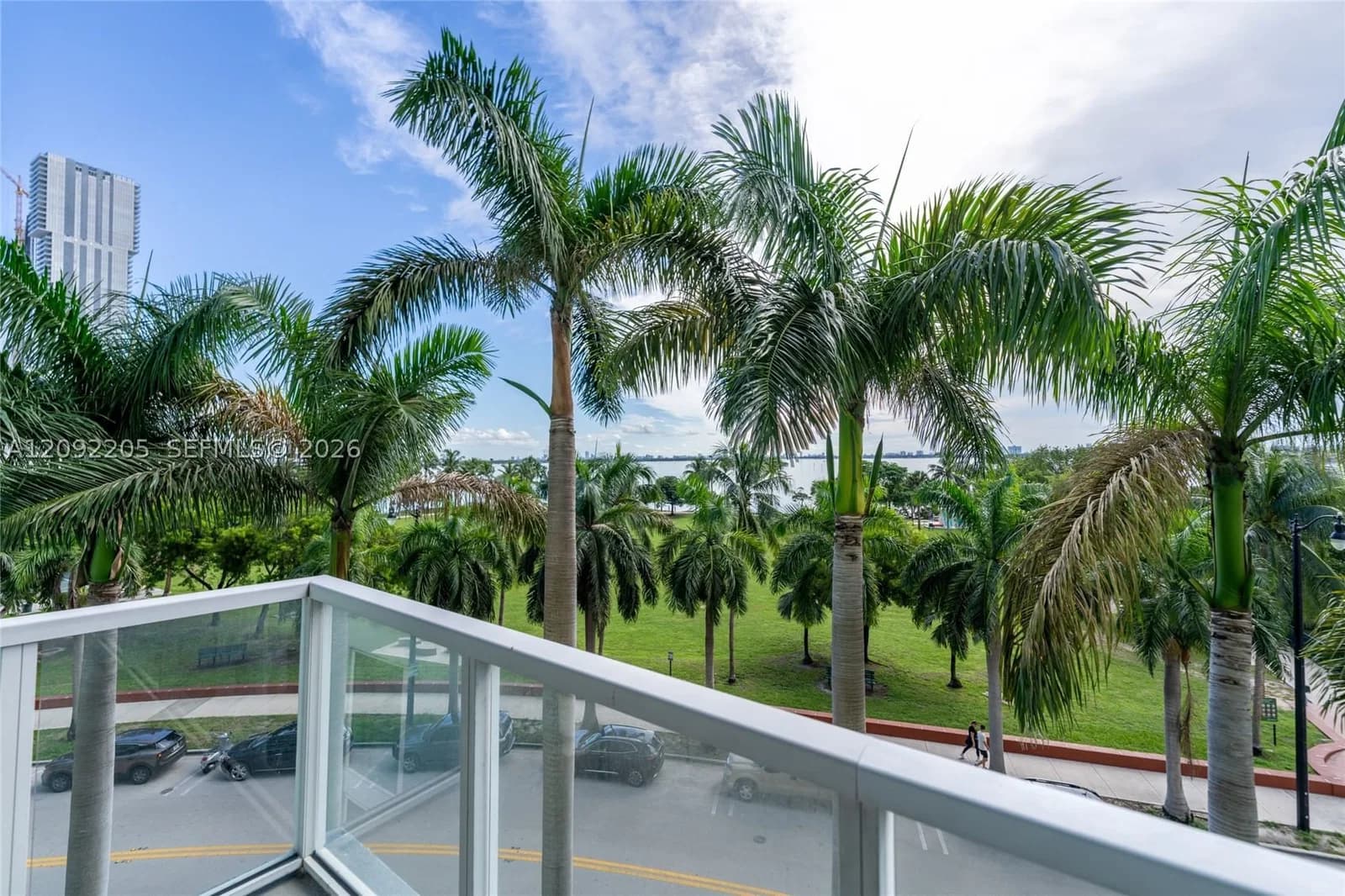 2+1 Condo — 1900 Bayshore Dr #602, Miami, FL 33132