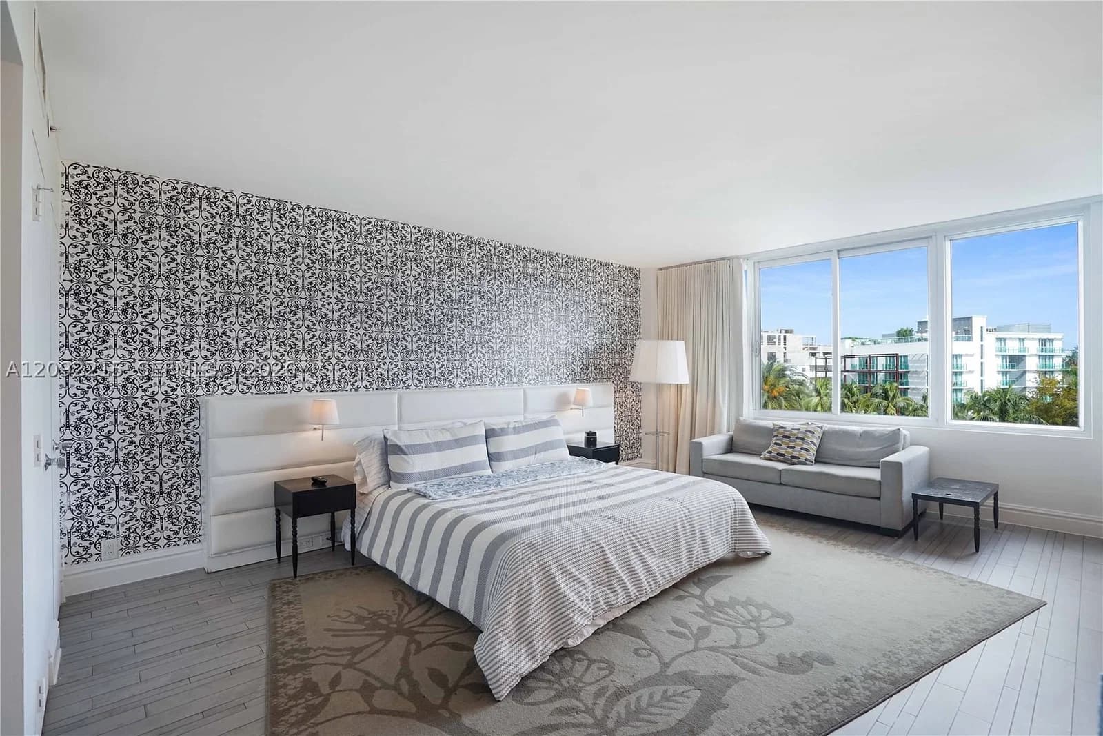 Condo — 1100 West Ave #1115, Miami Beach, FL 33139