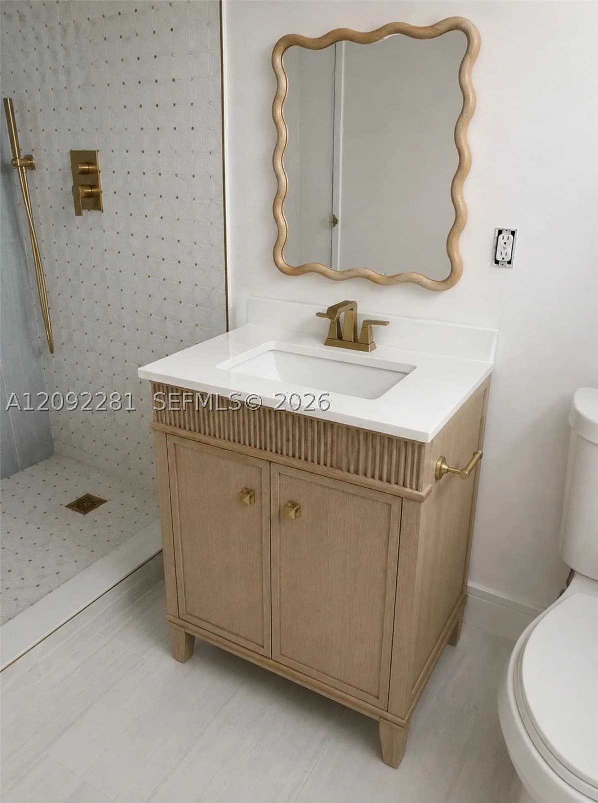 Single-Family Home — 1125 Almeria Ave #Cottage, Coral Gables, FL 33134