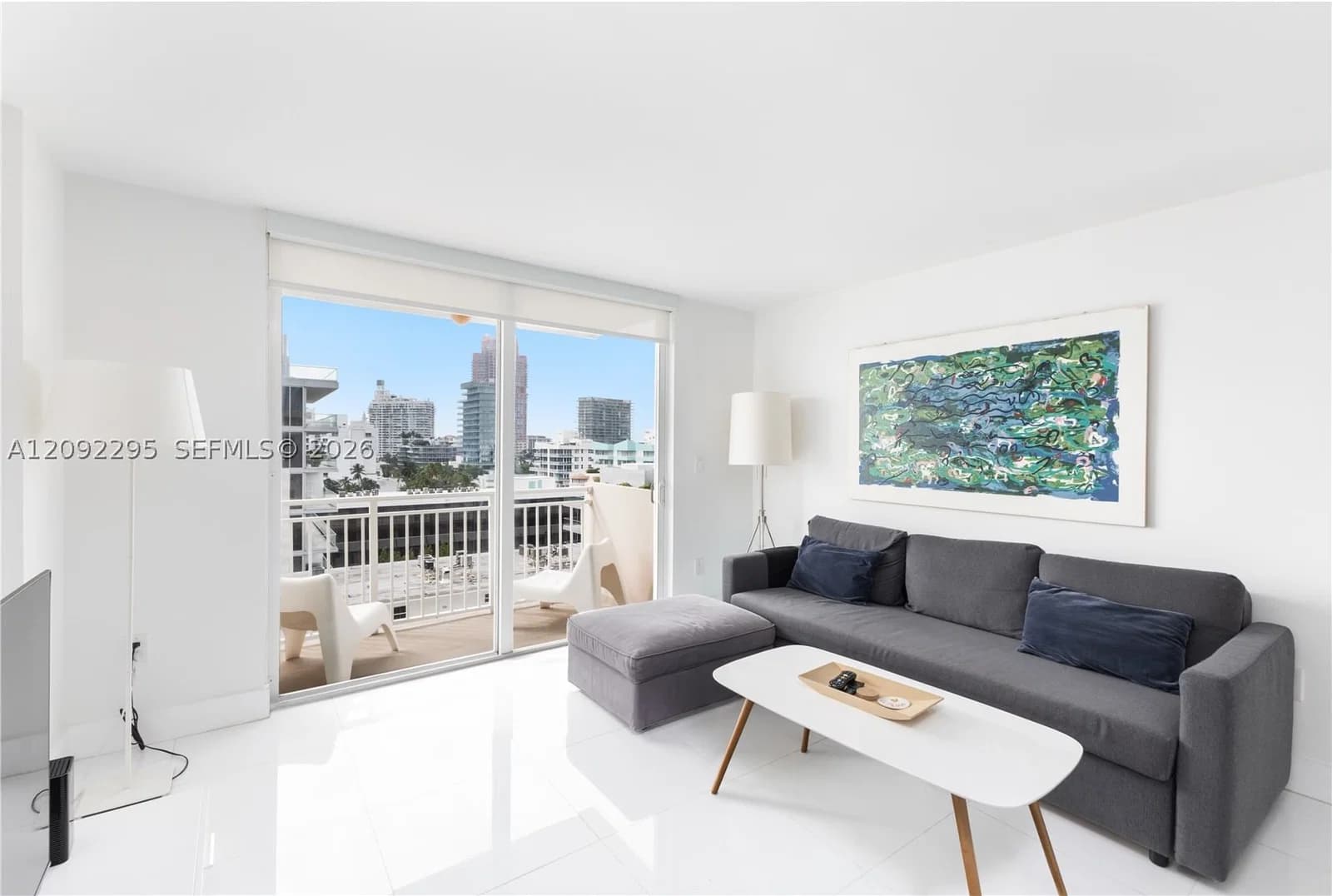 1-bedroom Condo — 345 Ocean Dr #1011, Miami Beach, FL 33139