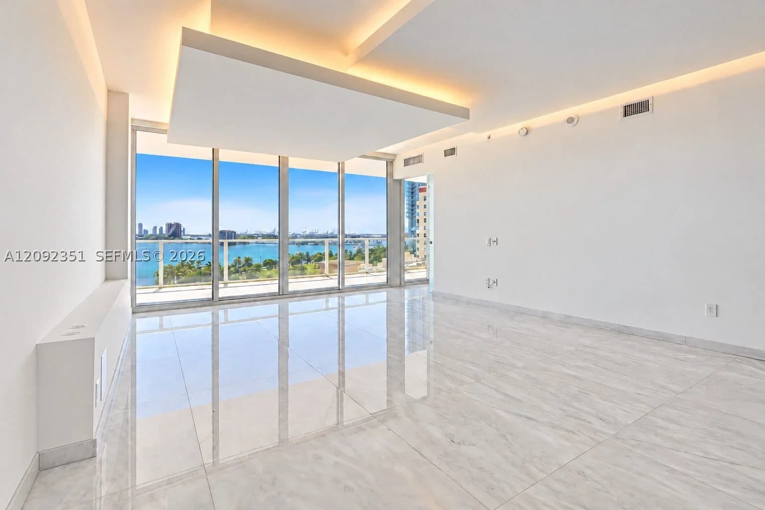 2-bedroom Condo — 2020 Bayshore Dr #1006, Miami, FL 33137