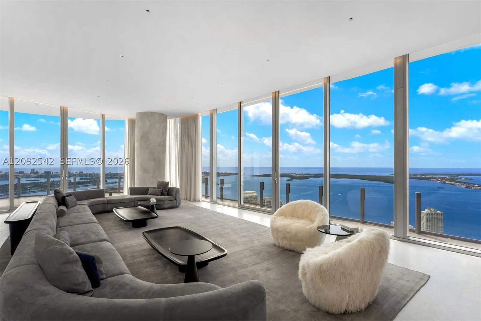 4-bedroom Condo — 300 Biscayne Boulevard Way #5801C, Miami, FL 33131