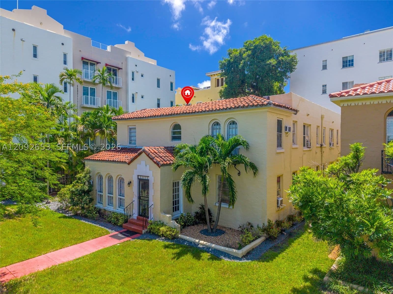 Mülk — 114 Menores Ave, Coral Gables, FL 33134