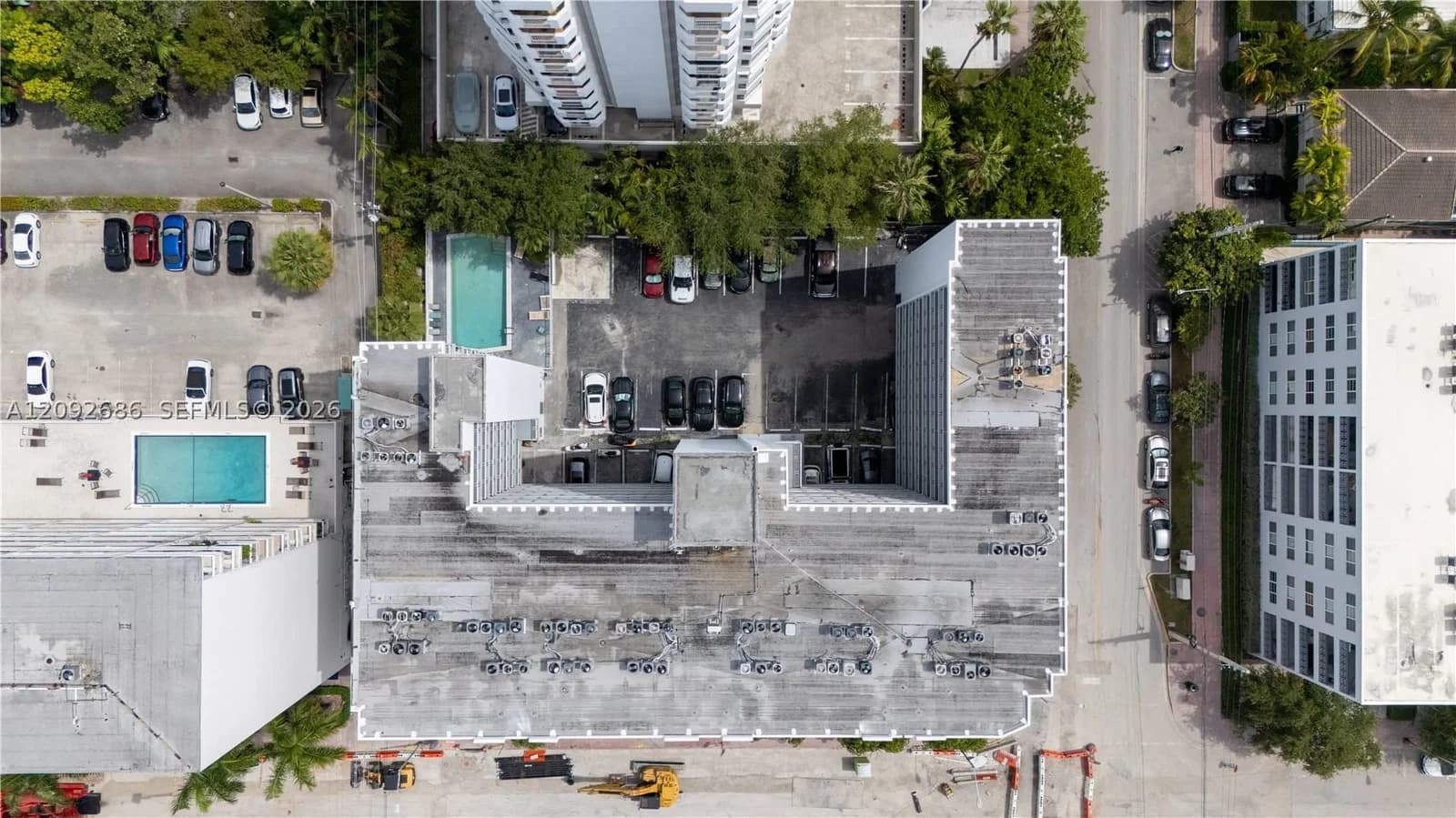1+1 Condo — 1340 Lincoln Rd #207, Miami Beach, FL 33139
