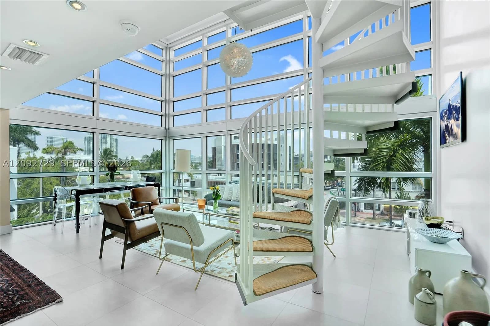 2-bedroom Condo — 421 Meridian Ave #21, Miami Beach, FL 33139