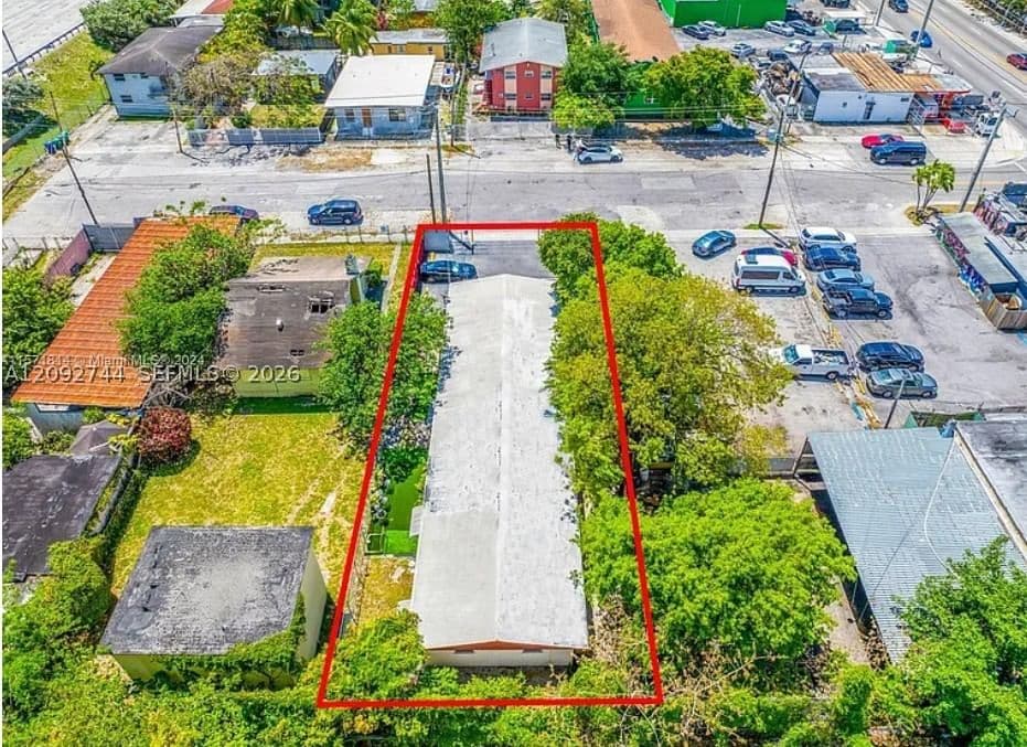 1-bedroom Apartment — 669 28th St #6, Miami, FL 33127