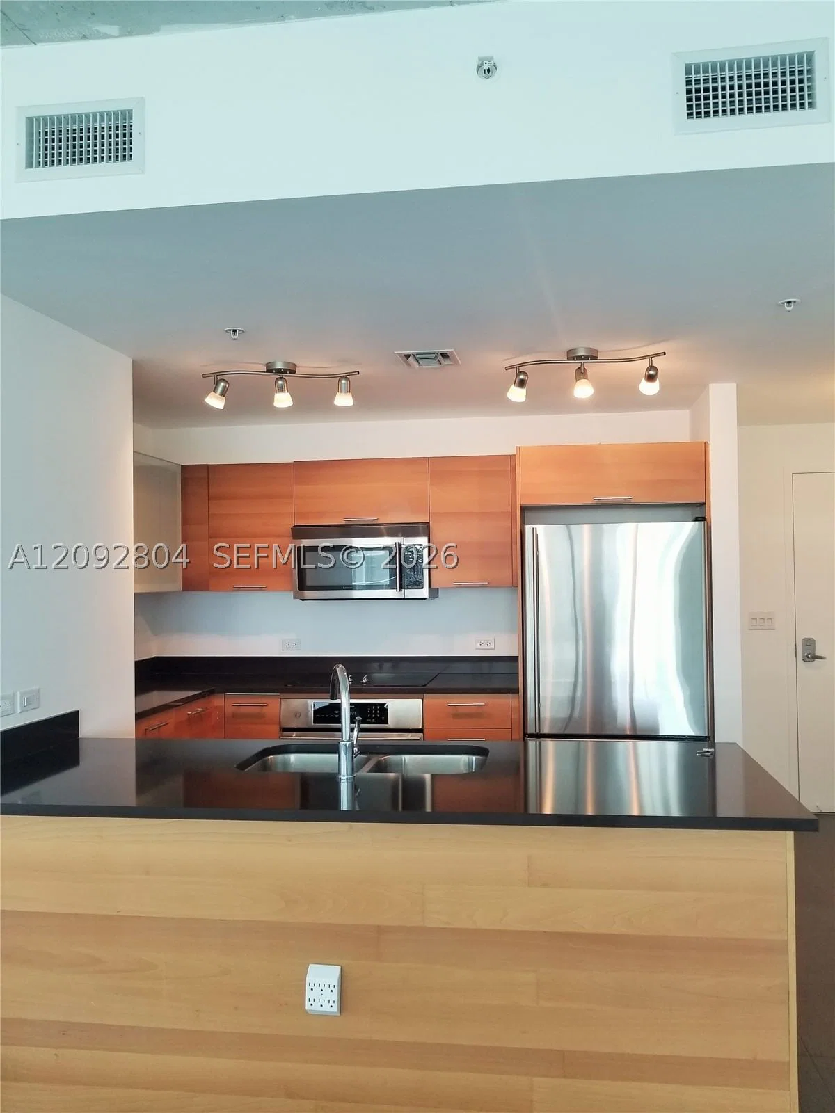 2-bedroom Condo — 3301 1st Ave #H1515, Miami, FL 33137