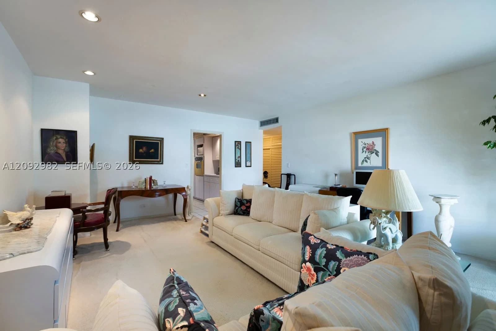 1+1 Condo — 1408 Brickell Bay Dr #414, Miami, FL 33131
